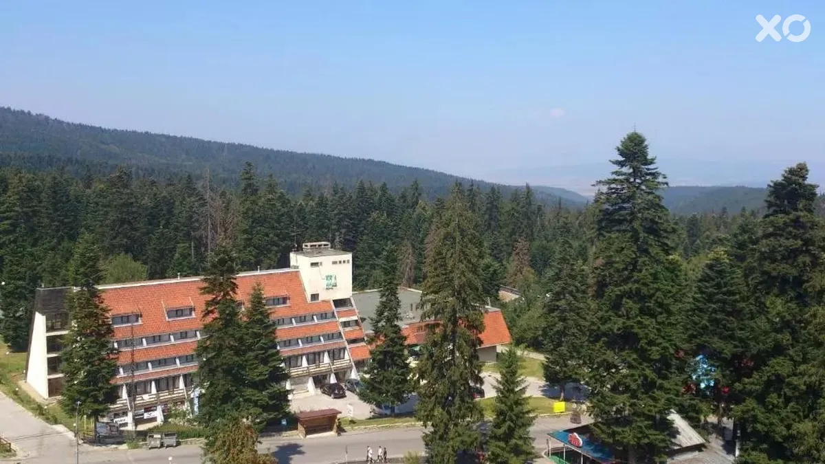 Ela Hotel