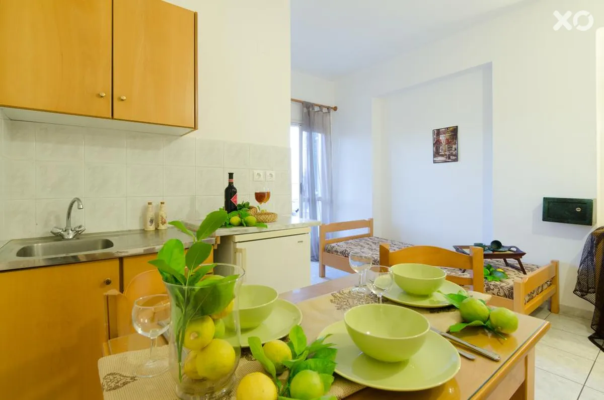 Aglaia Apartments