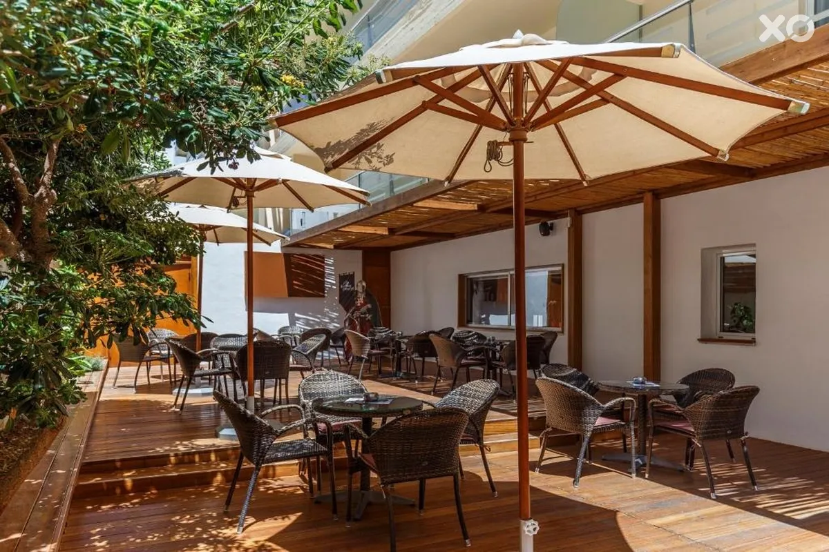Athena Hotel
