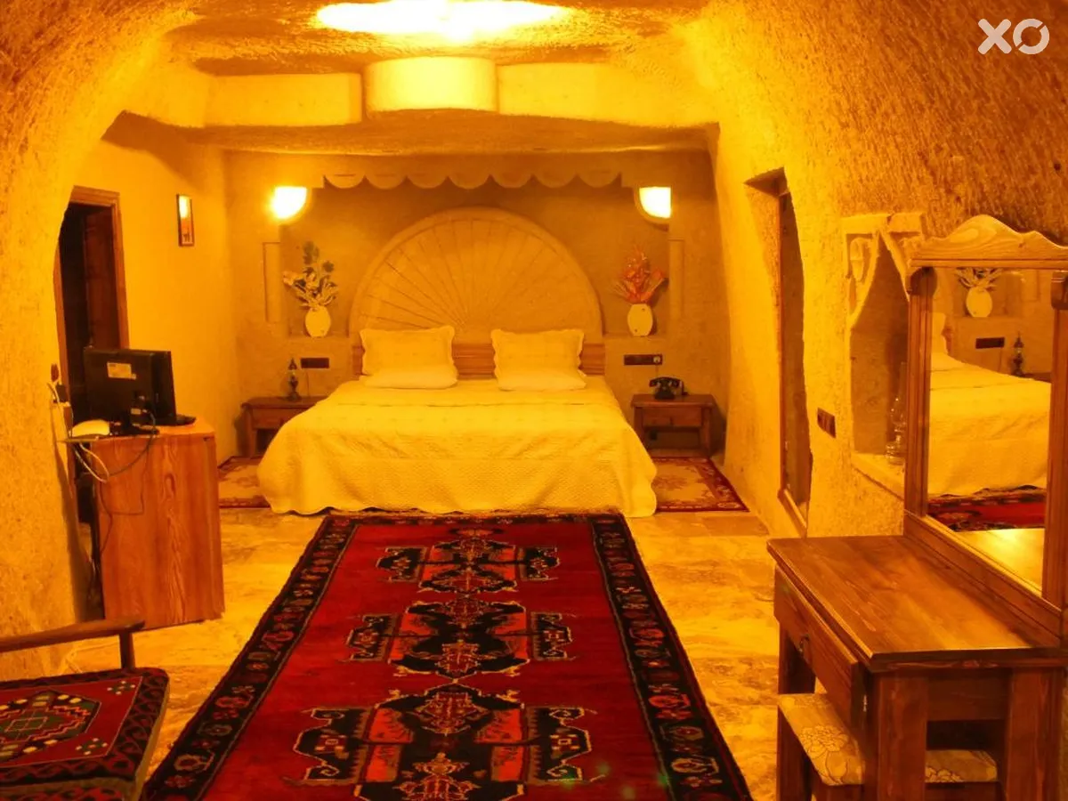 Dilek Tepesi Cave Hotel