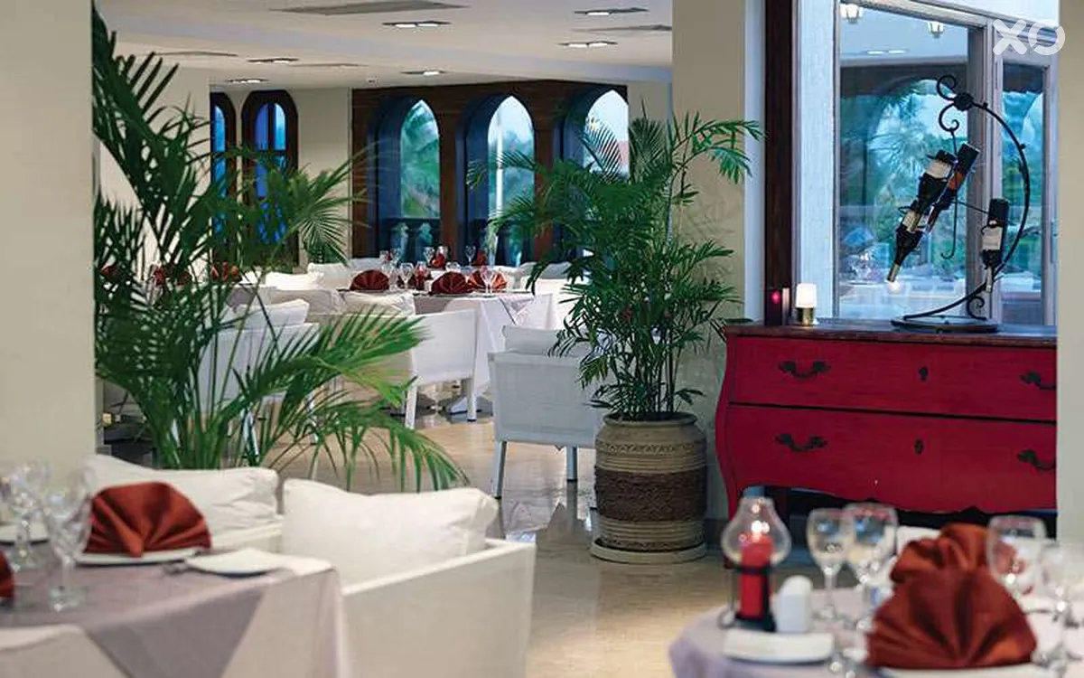 Coral Sea Aqua Club
