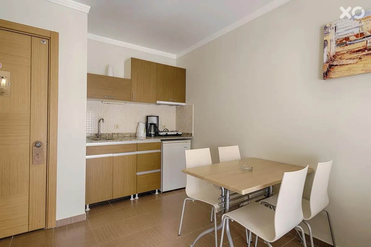 Akalia Suite Hotel & Spa