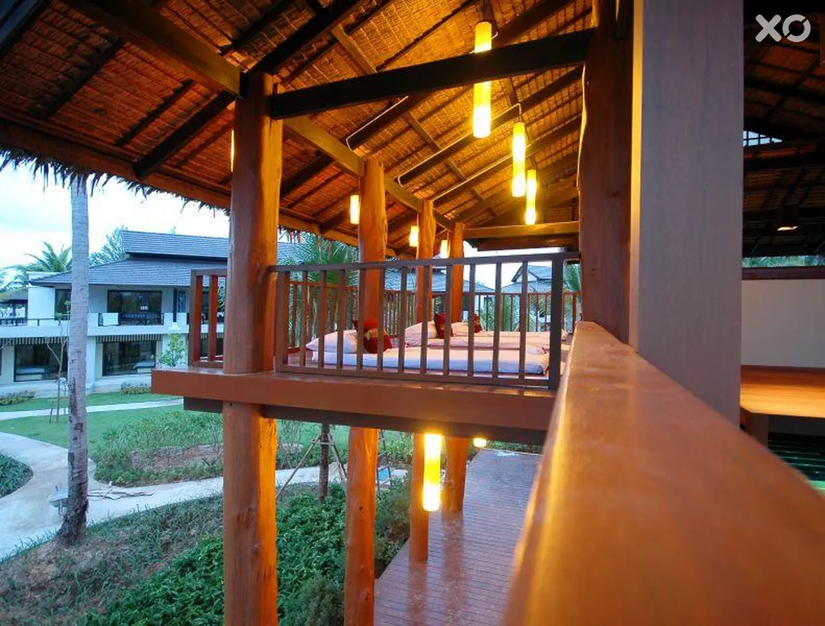 Palm Galleria Resort