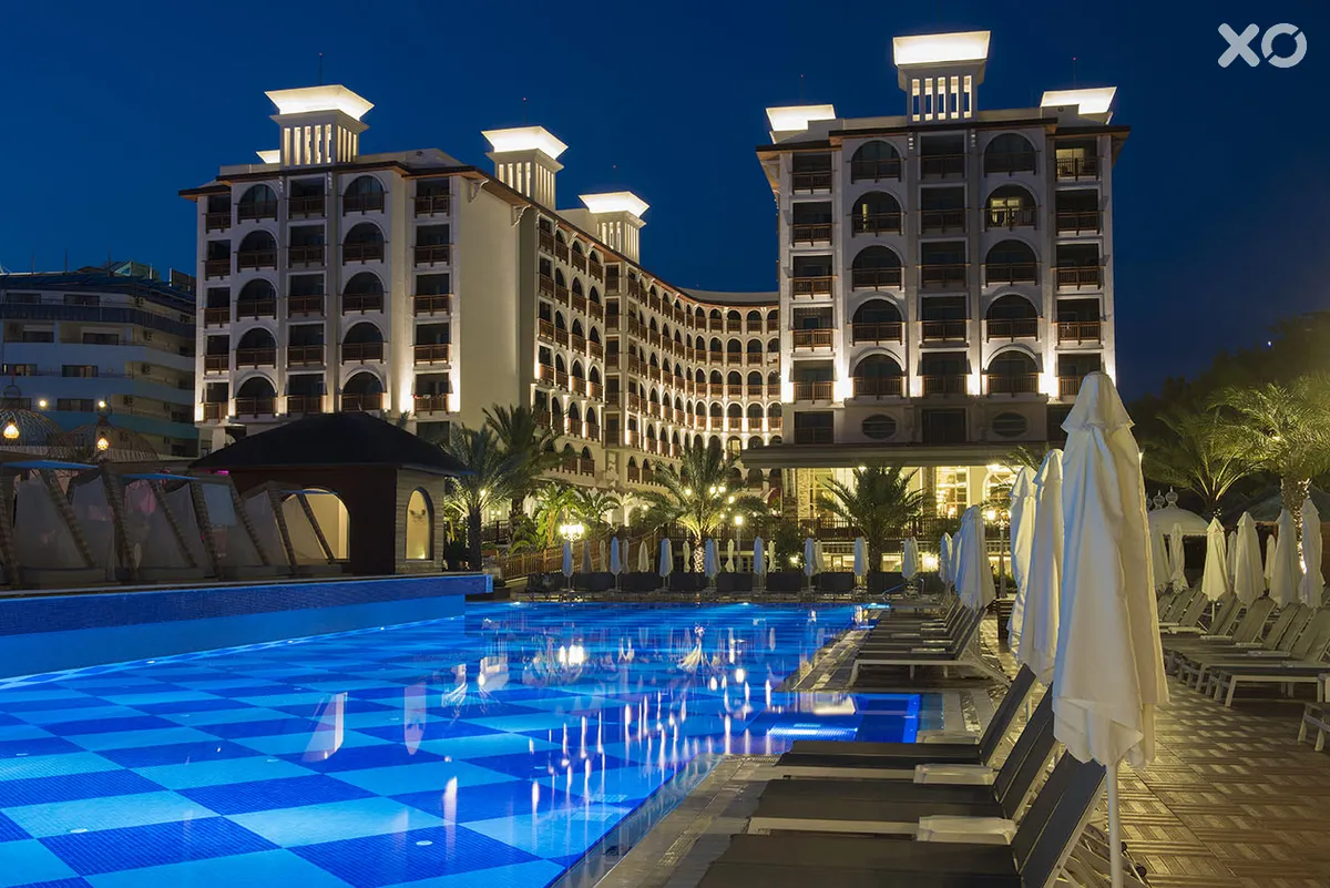 Quattro Beach Spa & Resort Hotel