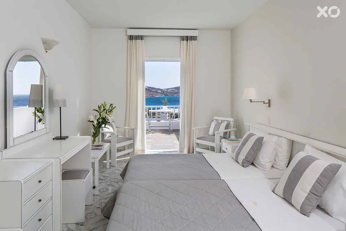 Manoulas Beach Mykonos Resort