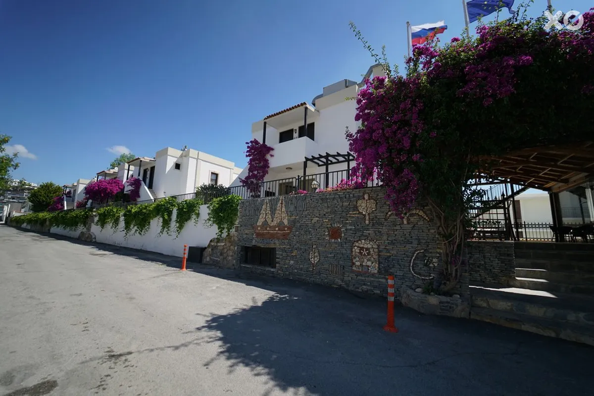 Salinas Beach Hotel