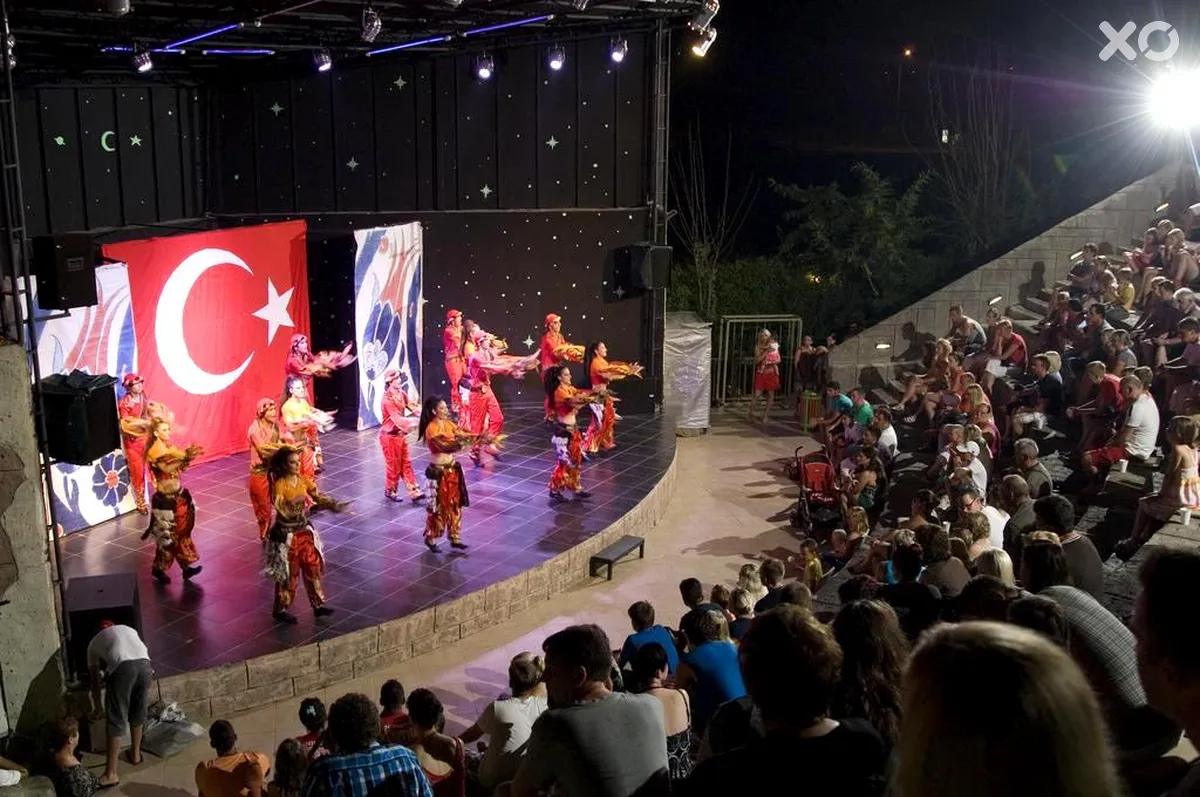 Numa Club Side