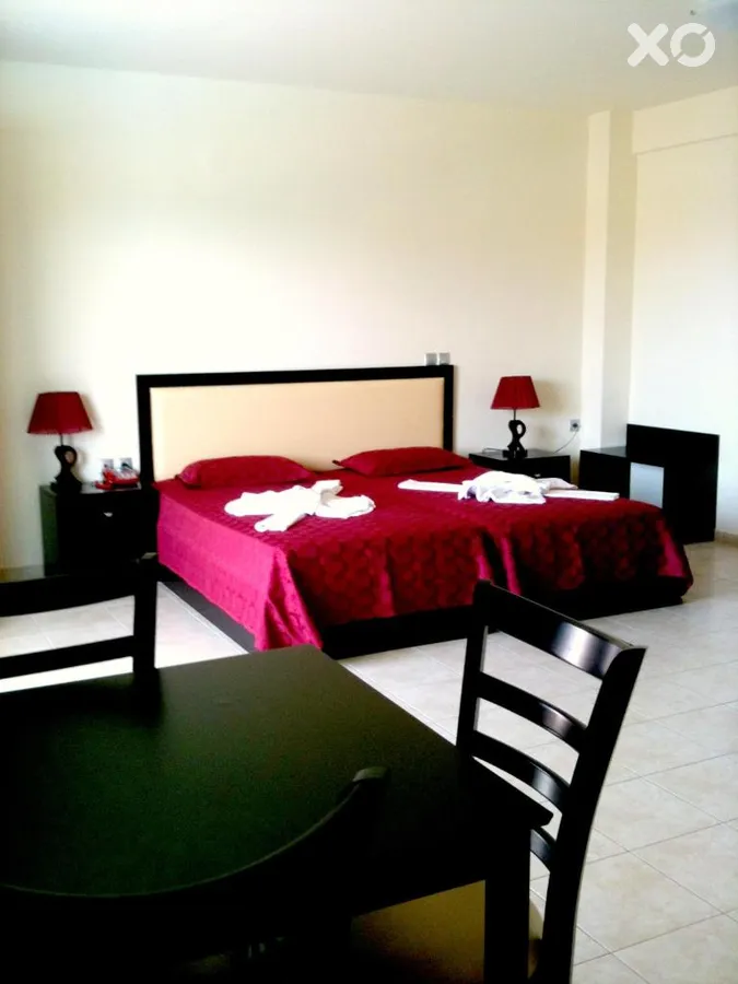 Golden Rose Suites