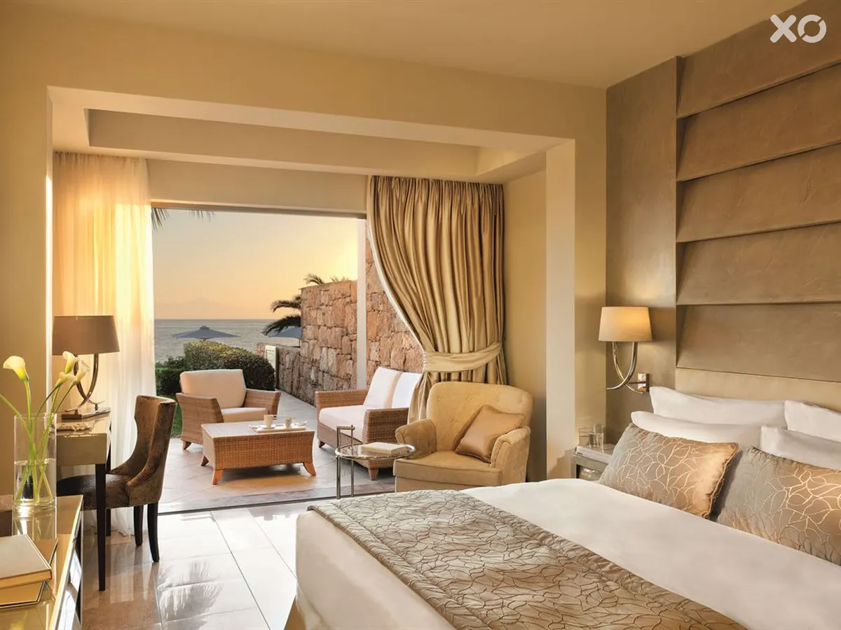 Sani Asterias Suites