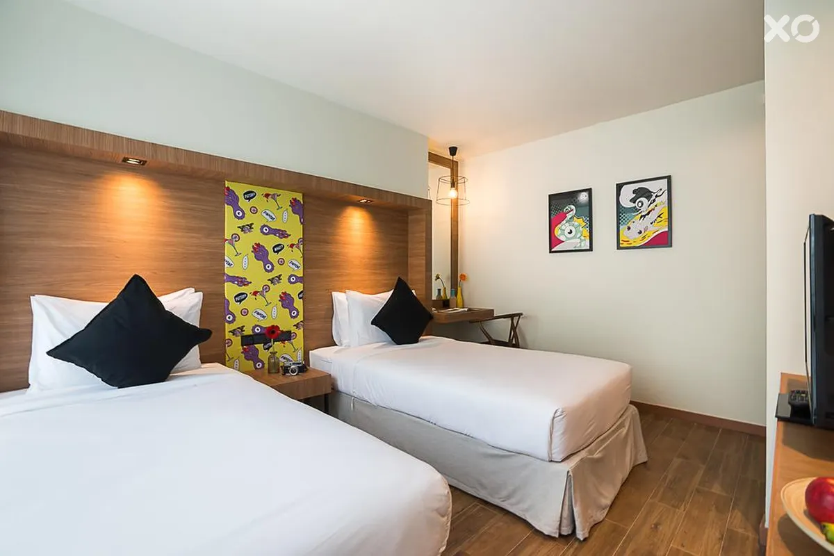 Sunshine Hip Hotel