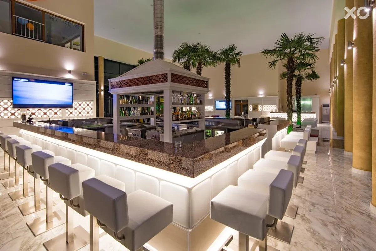 Perla Beach Resort Hotel