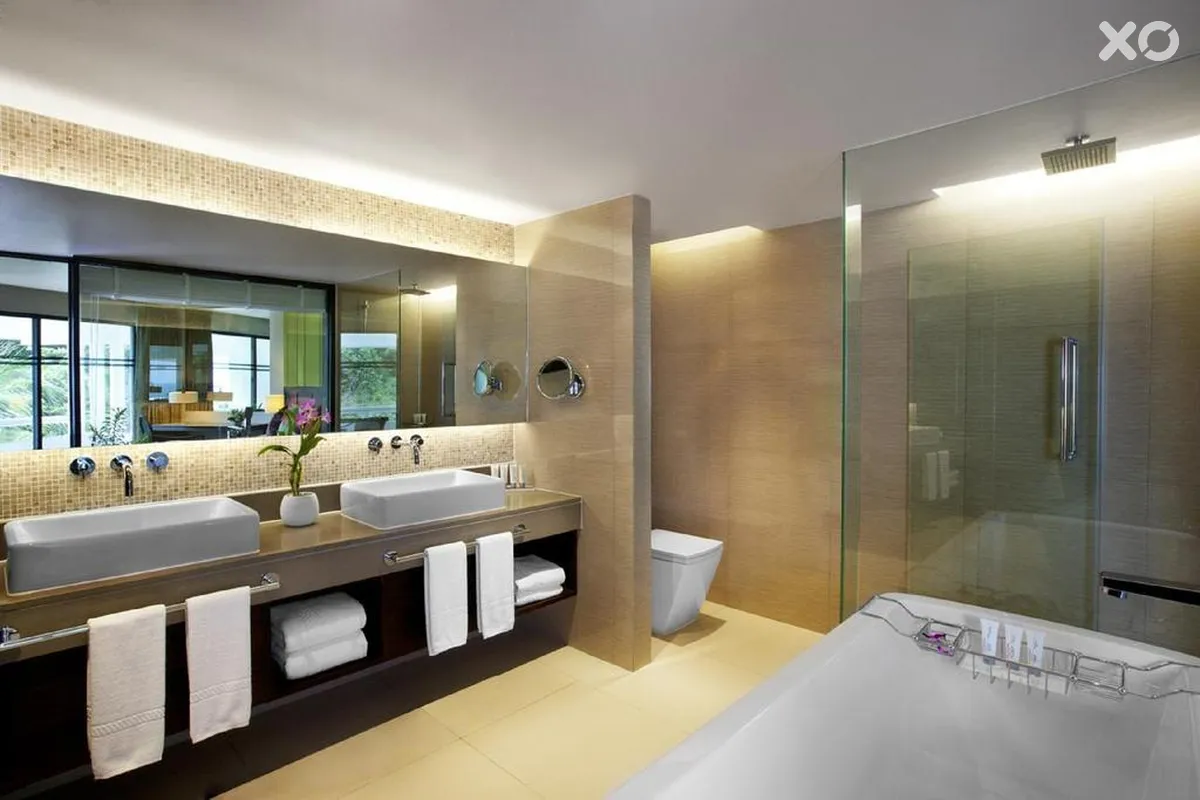 Le Meridien Phuket Beach Resort