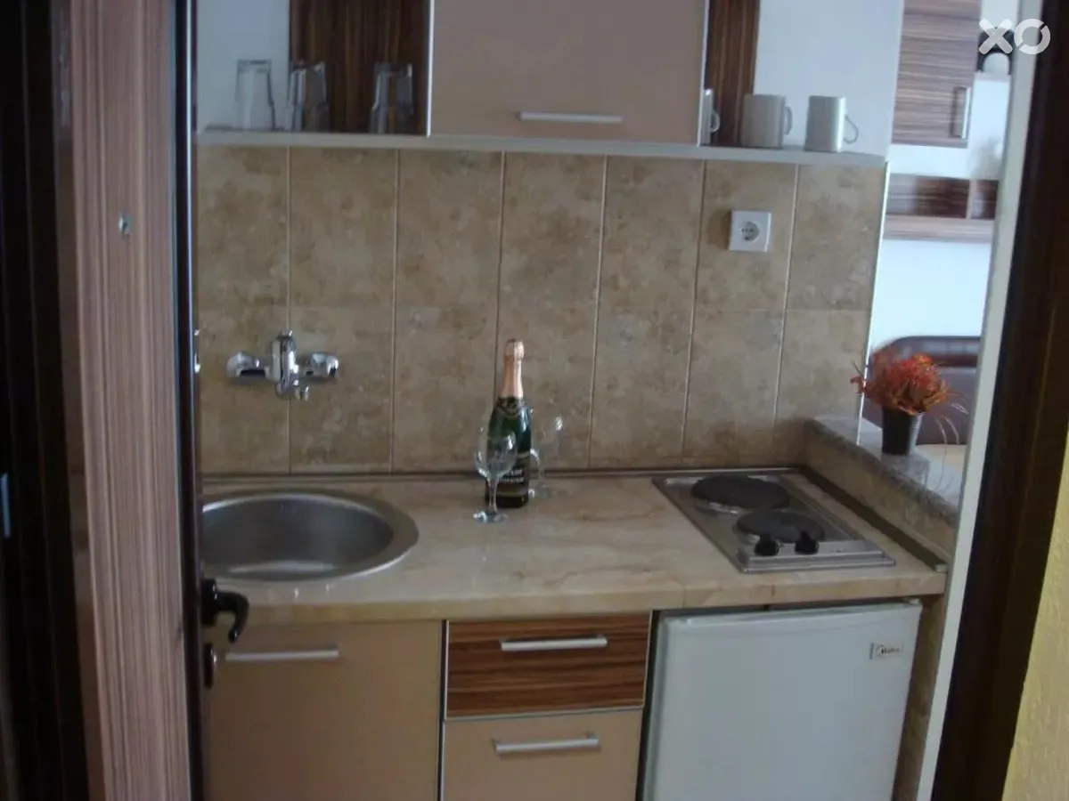 Azzuro Apartments