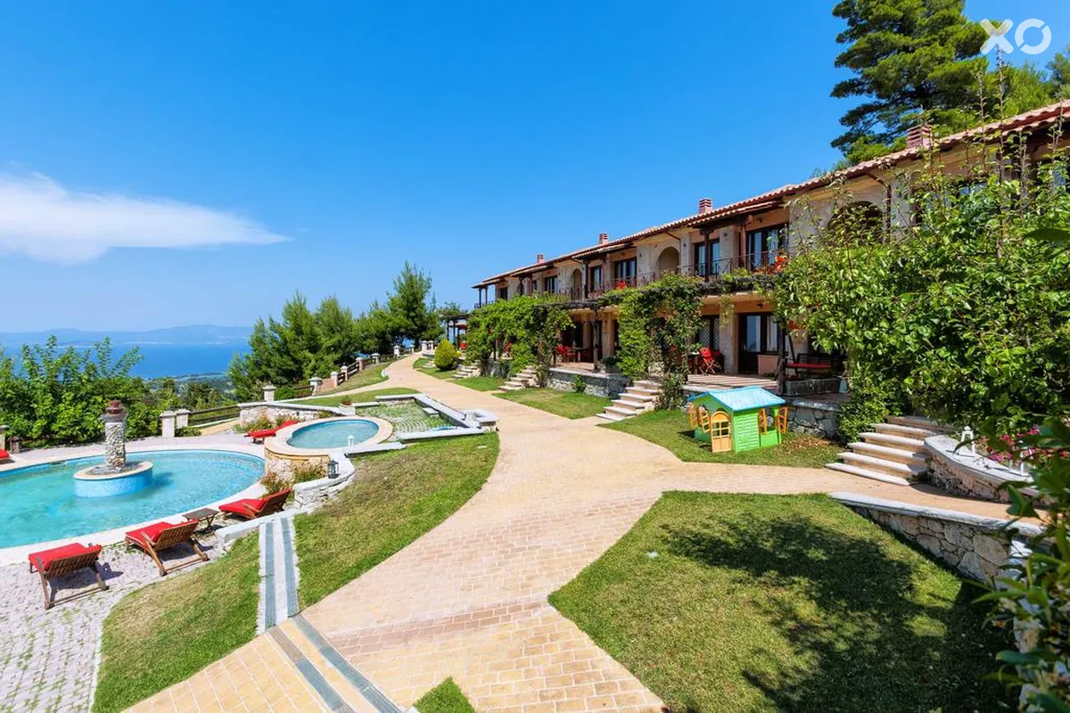 Akritas Ef Zin Villas & Suite