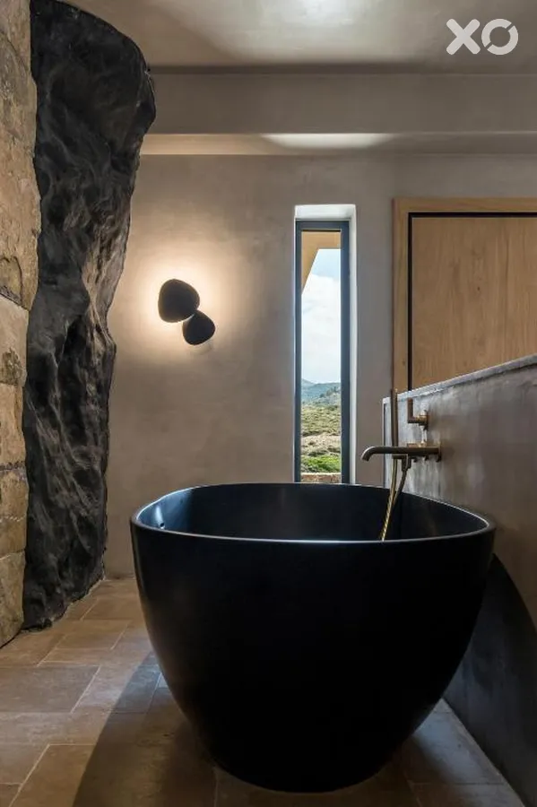Acro Suites
