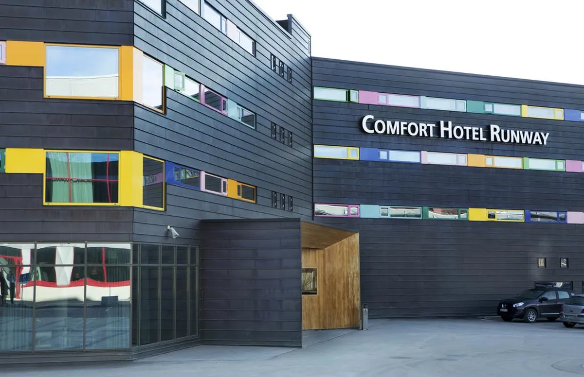 Comfort Hotel Runway