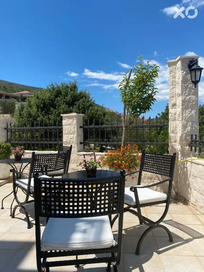 Mare Villa