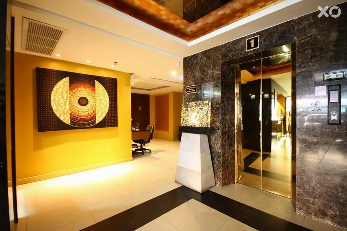 Nova Gold Hotel