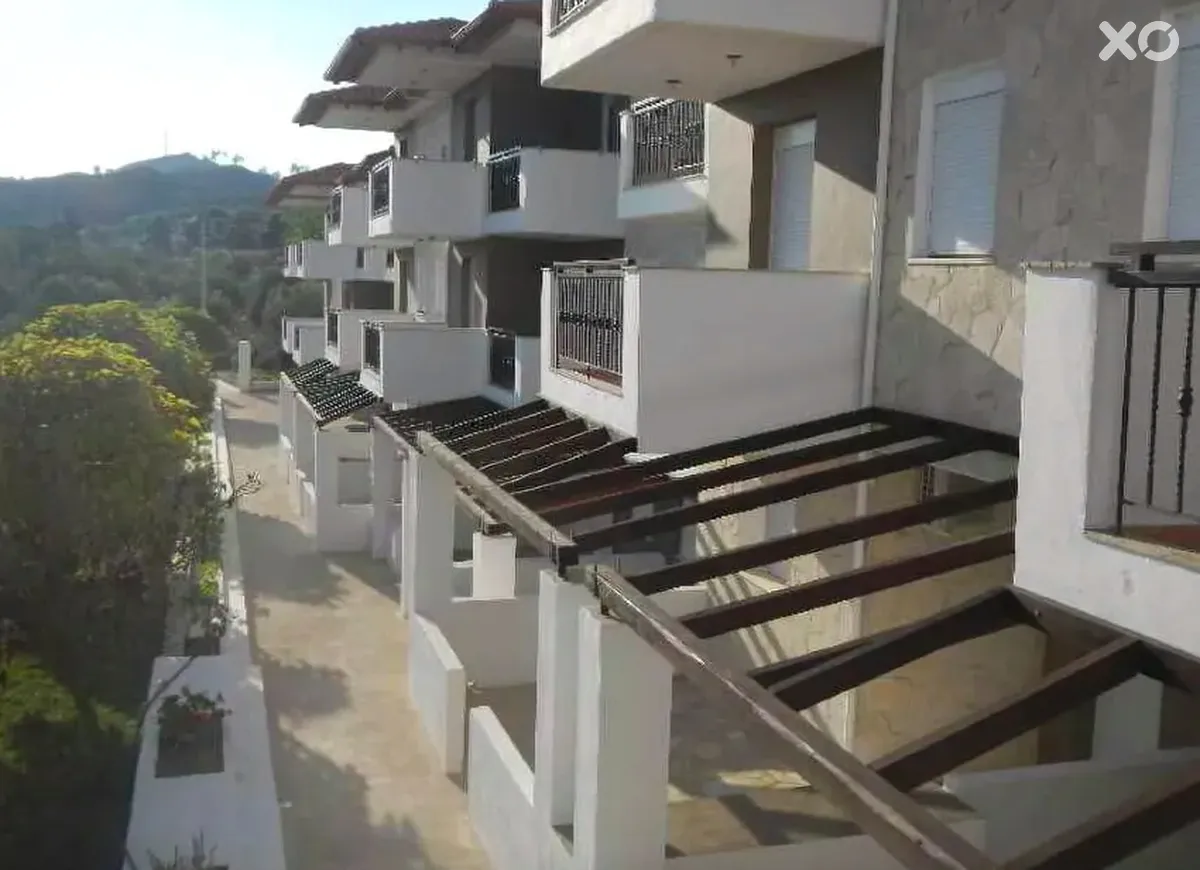 Ampelia Hotel