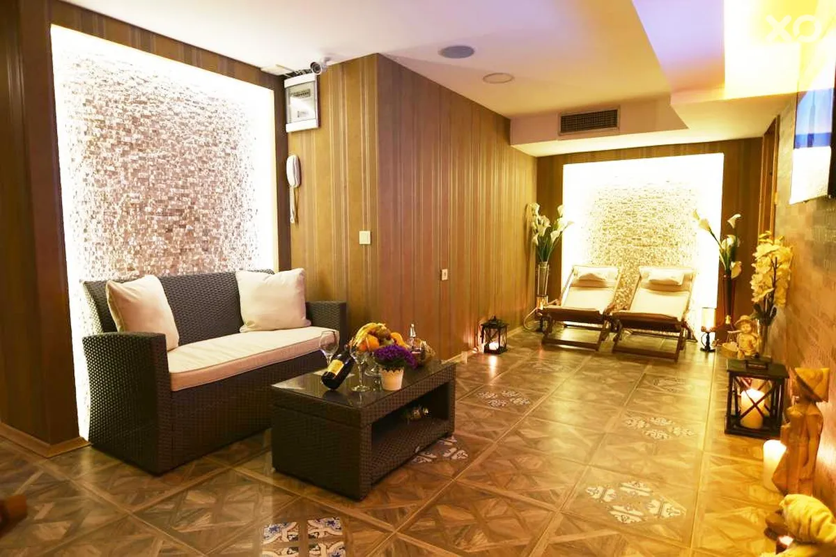 Diamond Royal Hotel