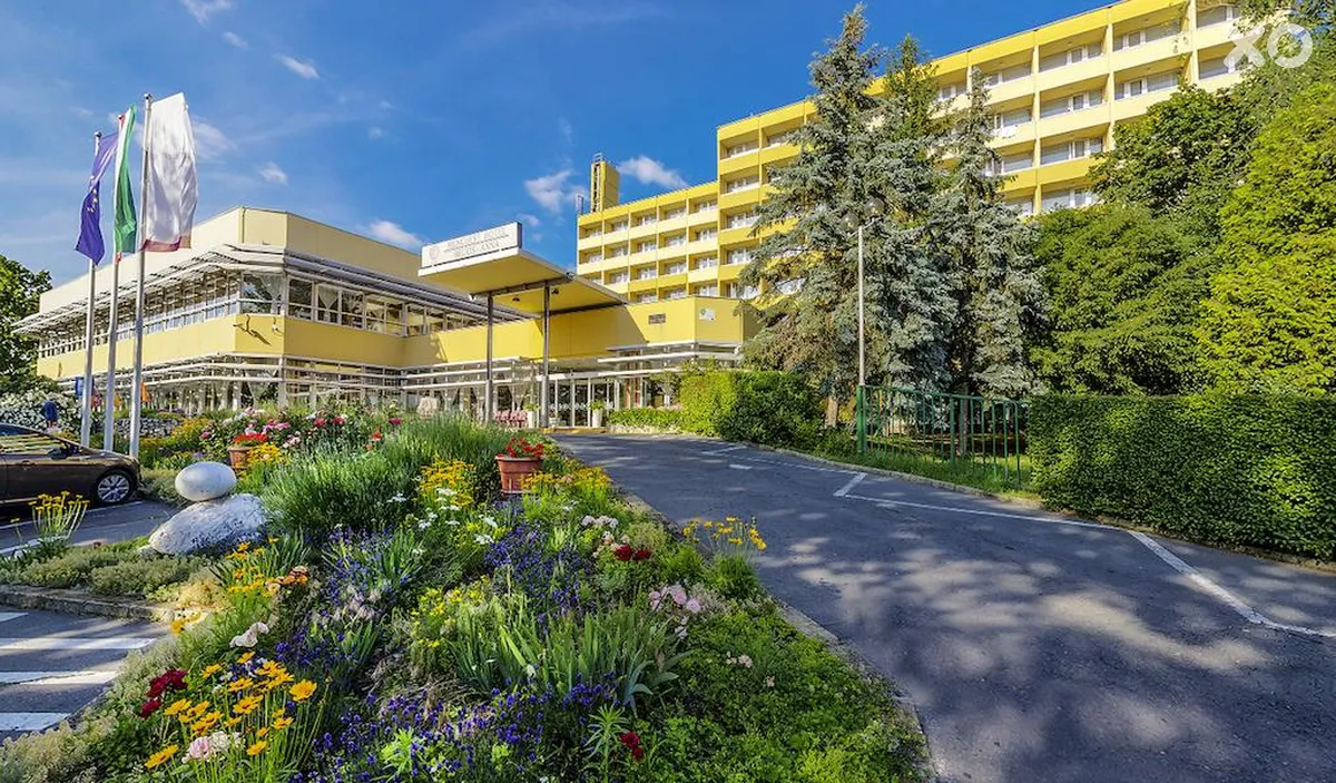 Hunguest Hotel Helios Anna