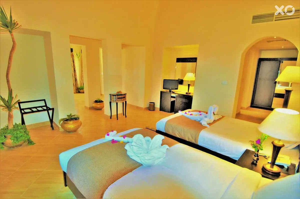 Rohanou Beach Resort