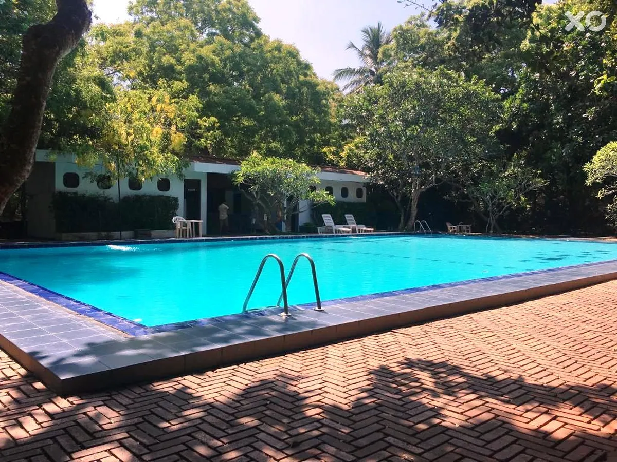 Peacock Beach Hotel