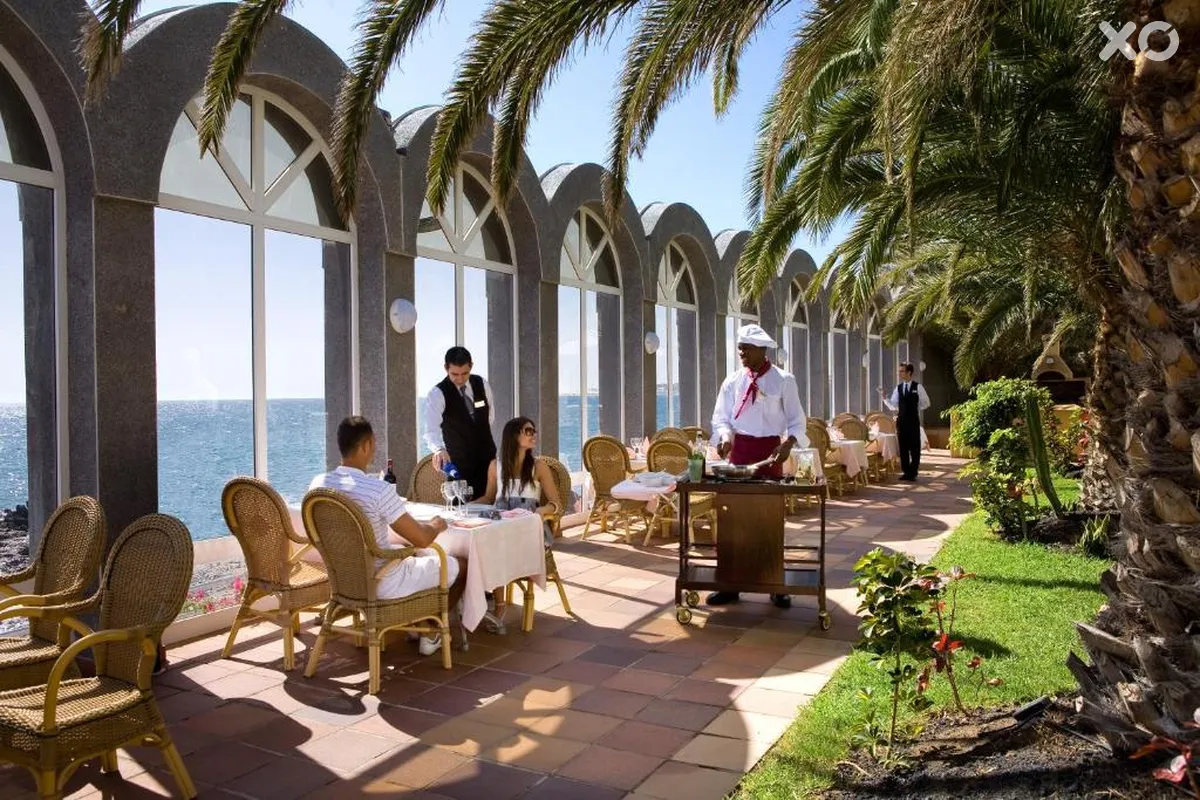 San Agustin Beach Club Hotel