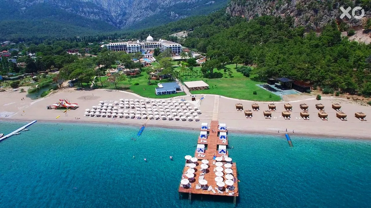 Juju Premier Palace