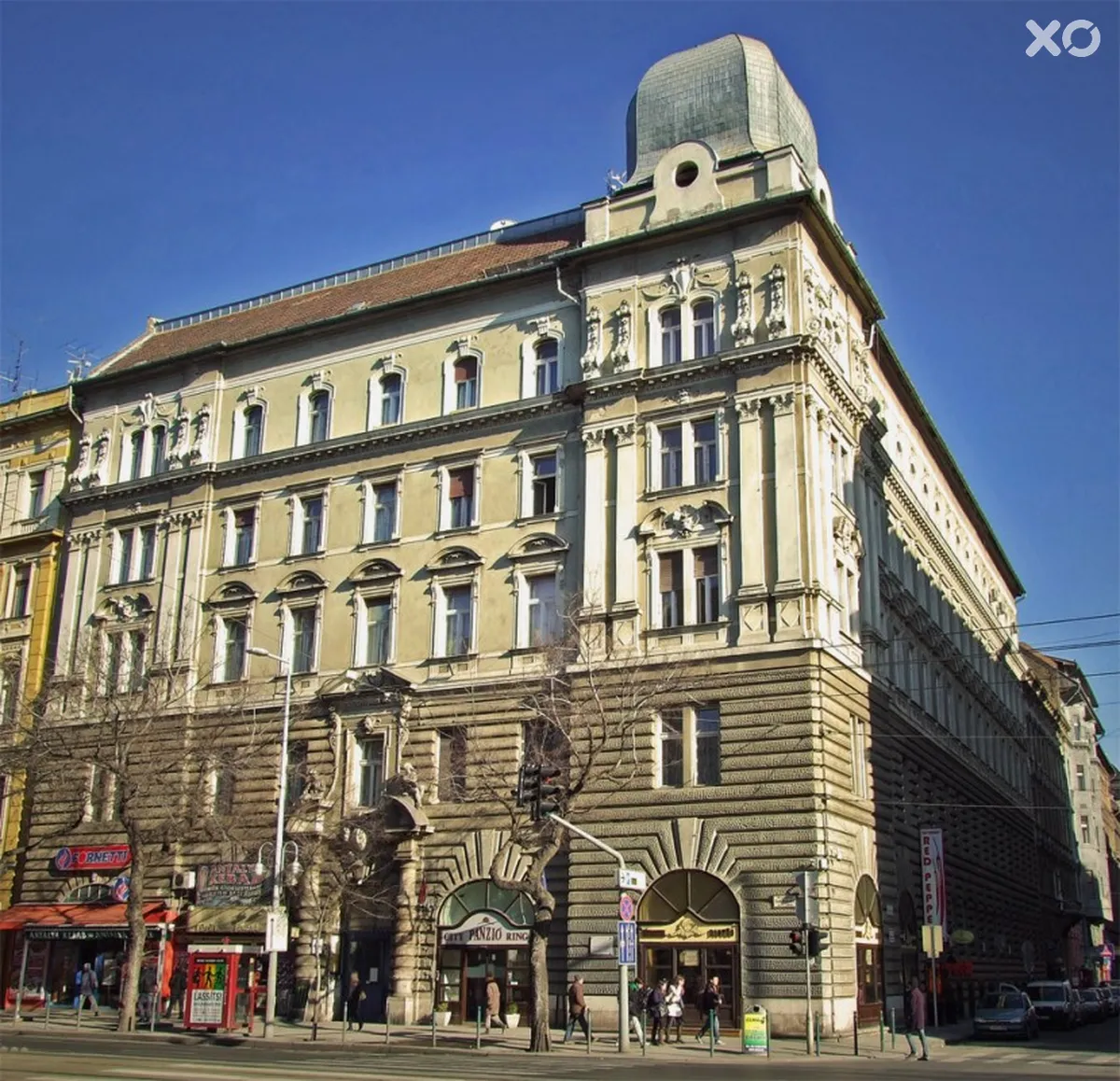 City Hotel Ring