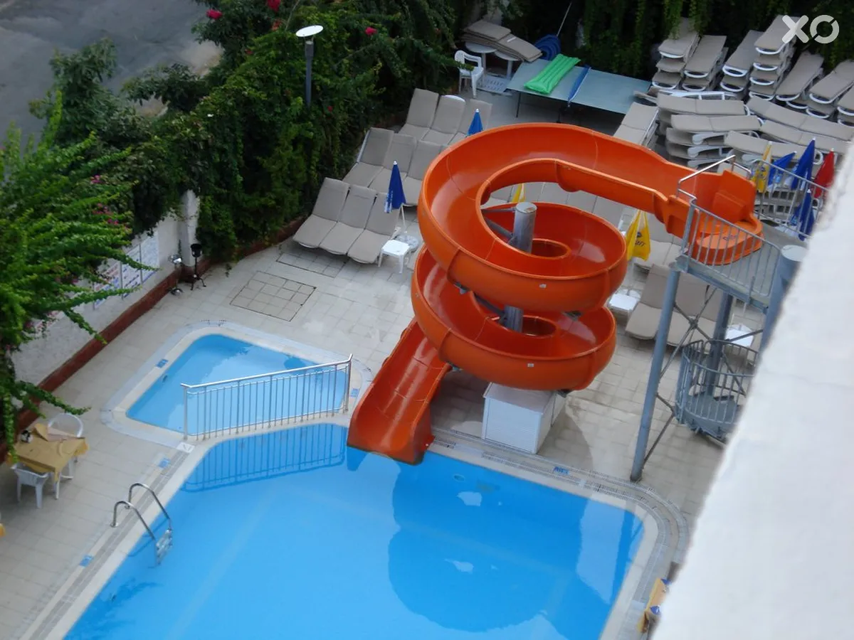 Bonapart Sealine Hotel