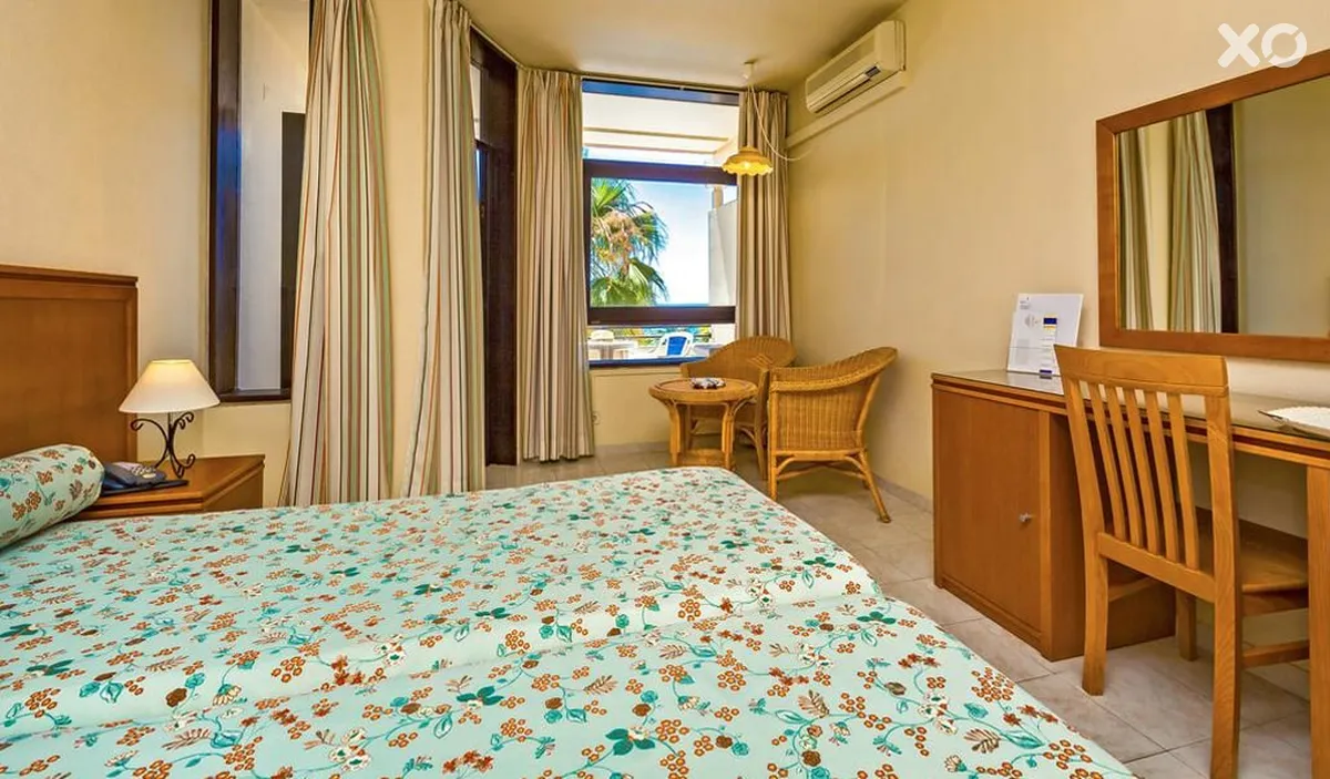 Auramar Beach Resort