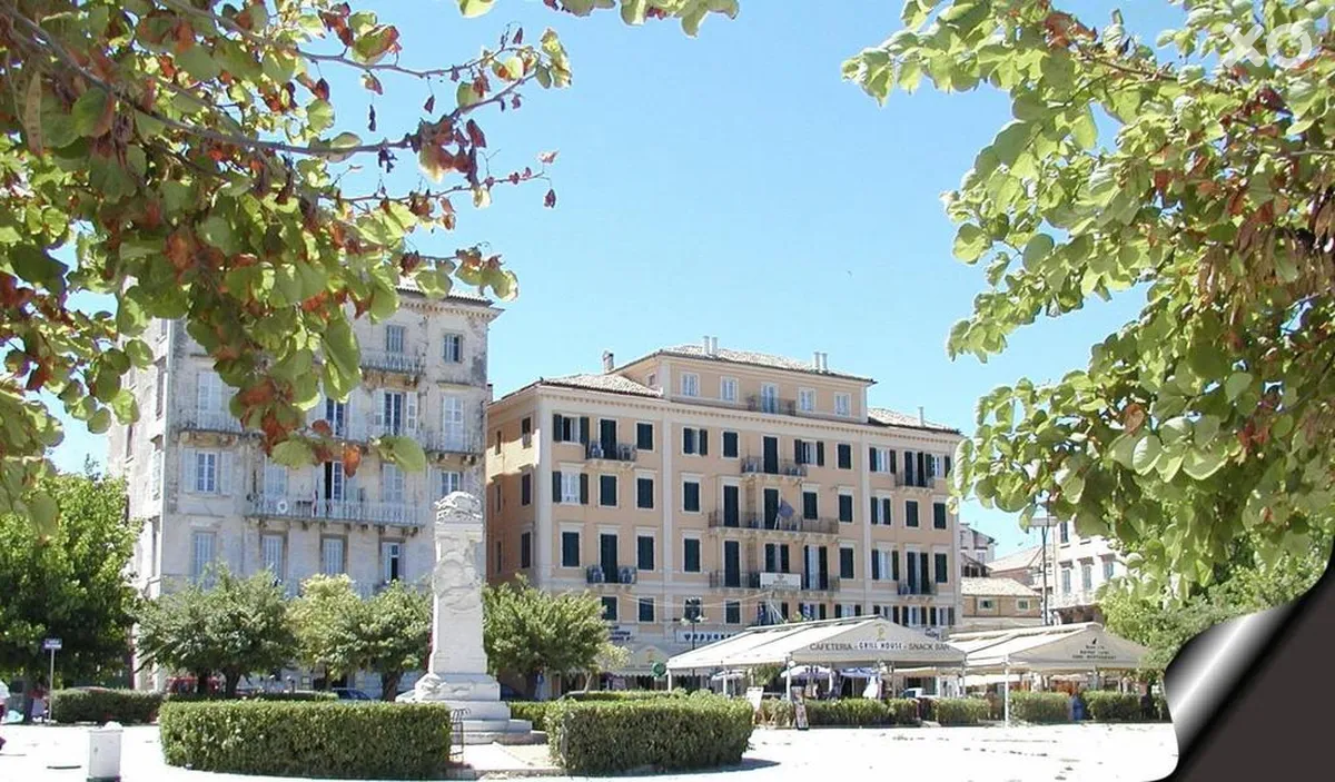 Konstantinoupolis Hotel