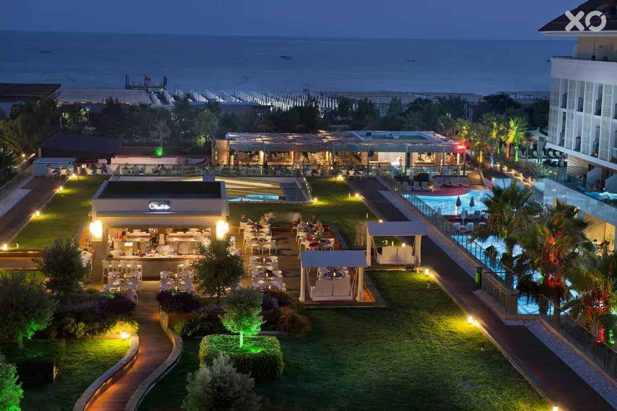 Trendy Verbena Beach