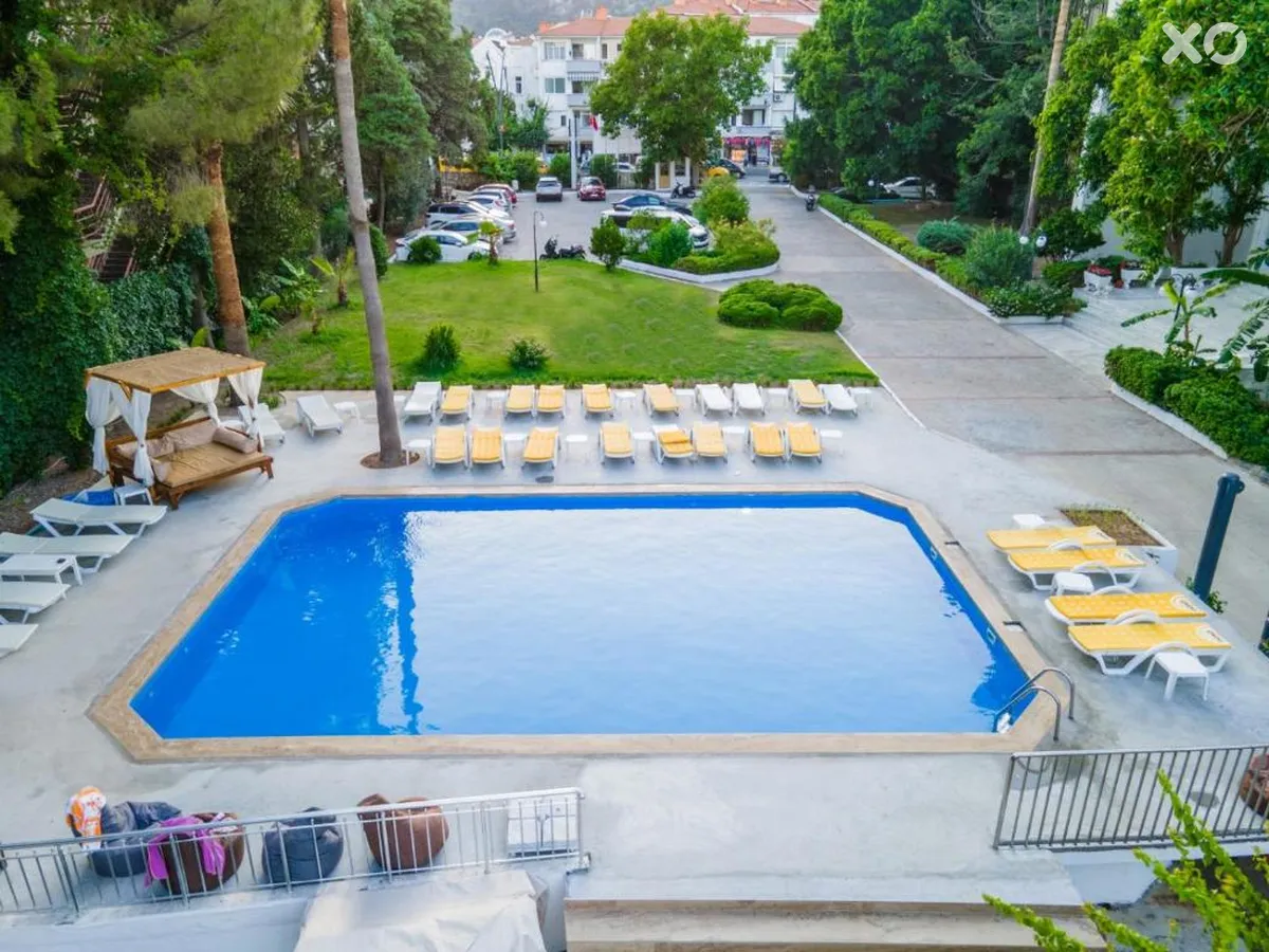 Caprea Hotel