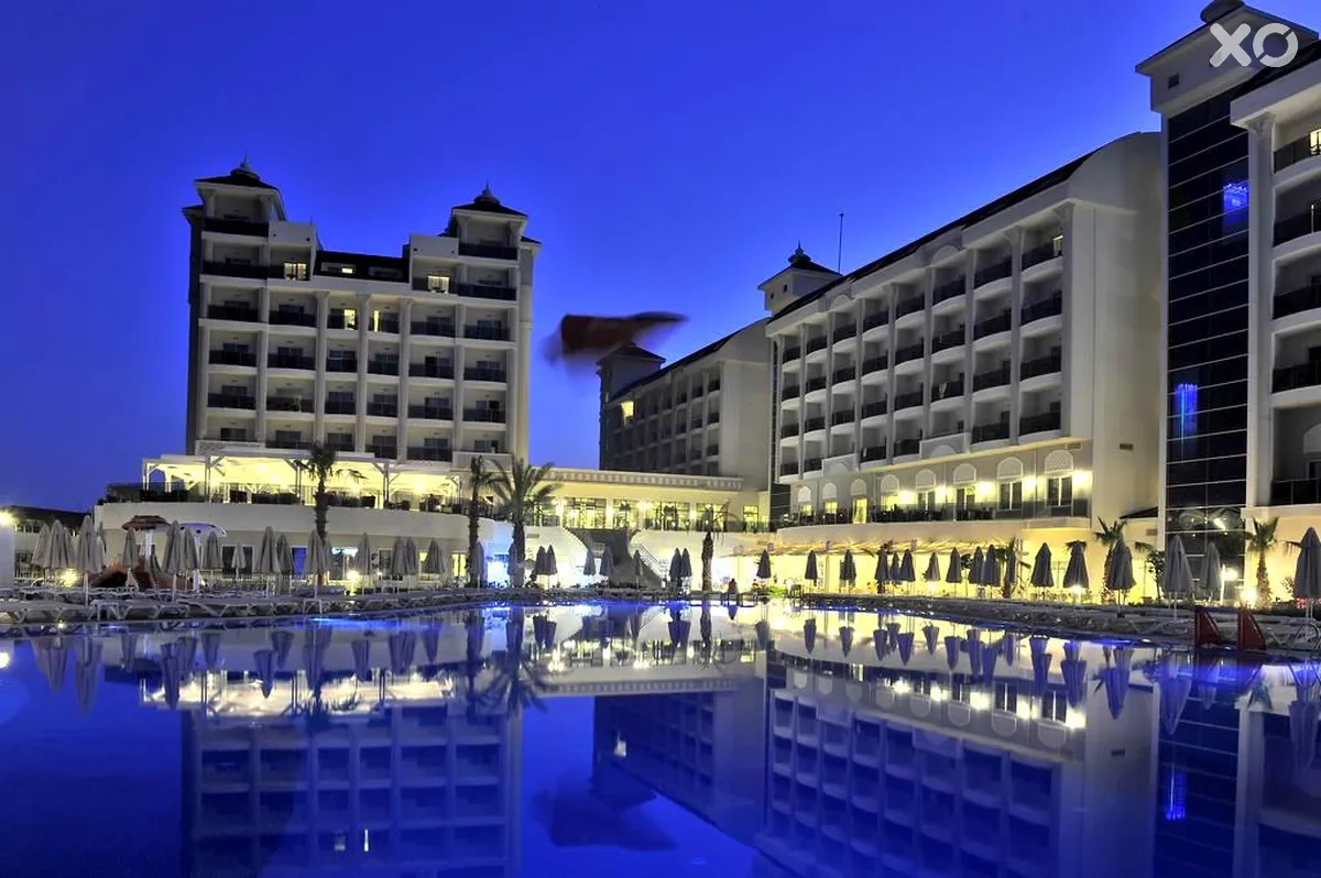 Lake & River Side Hotel & Spa