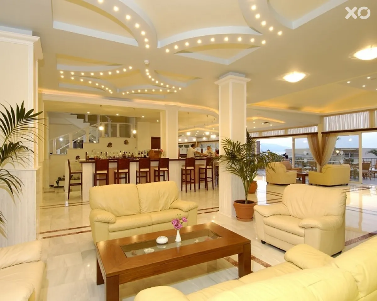 Selini Suites