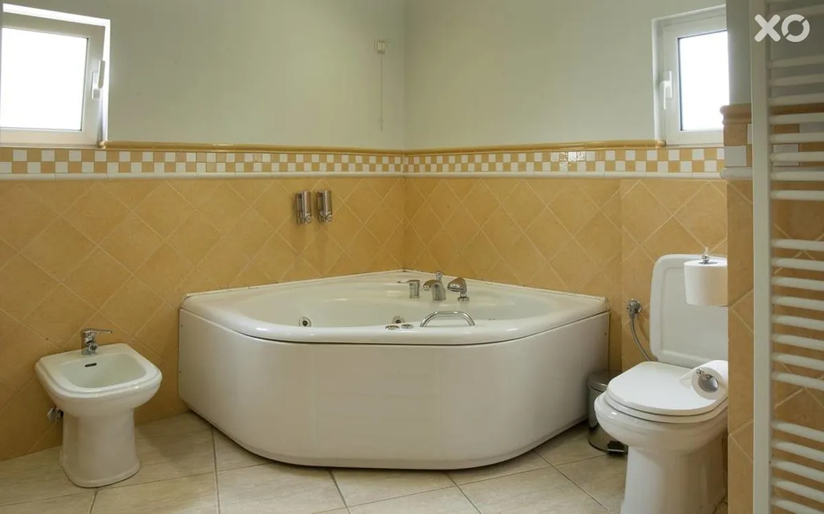 Ilisia Hotel