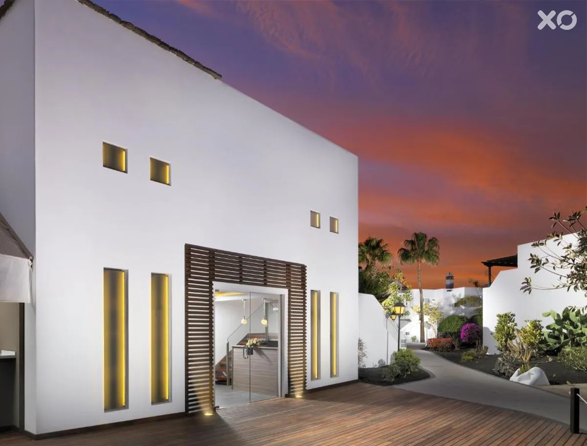 H10 White Suites Boutique Hotel