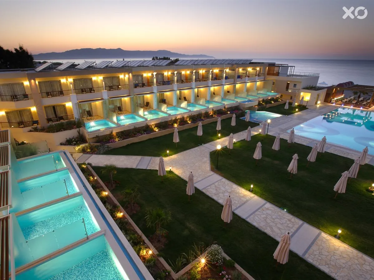 Minoa Palace Resort & Spa Hotel