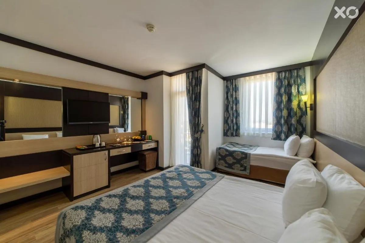 Amon Hotels