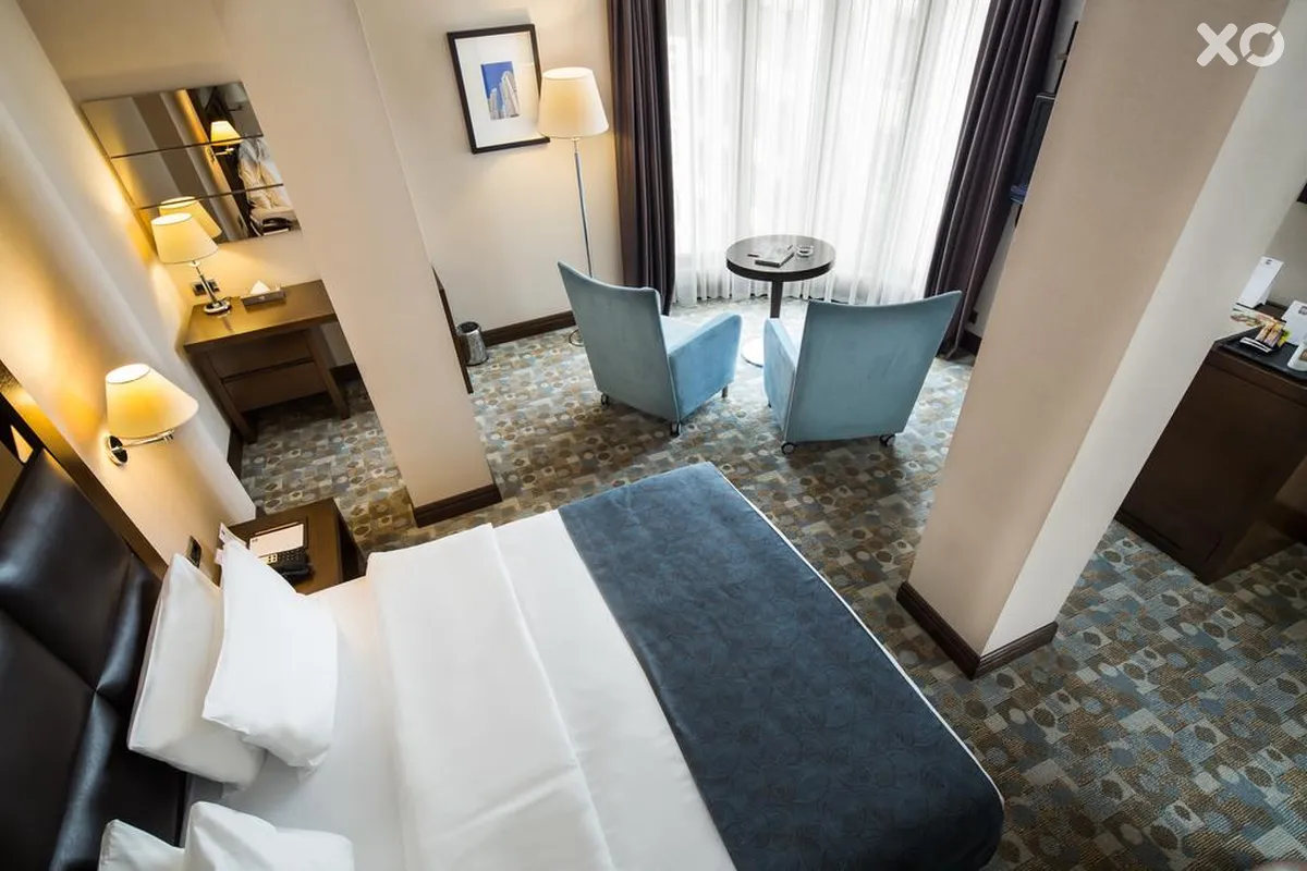 Midtown Hotel