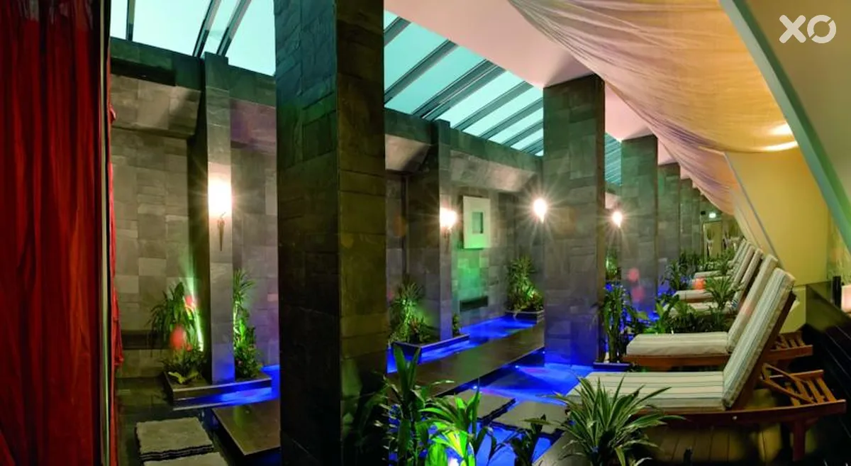 Amathus Beach Hotel