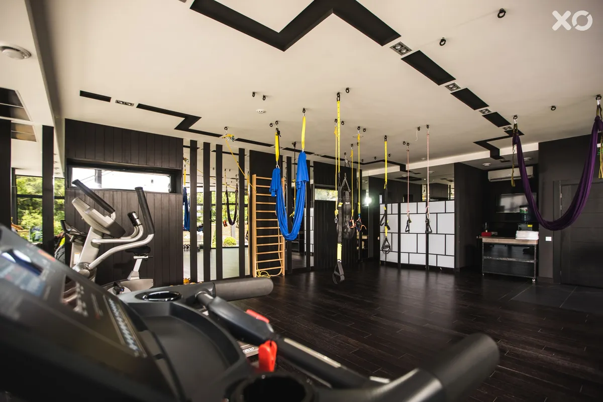 M1 Club Hotel