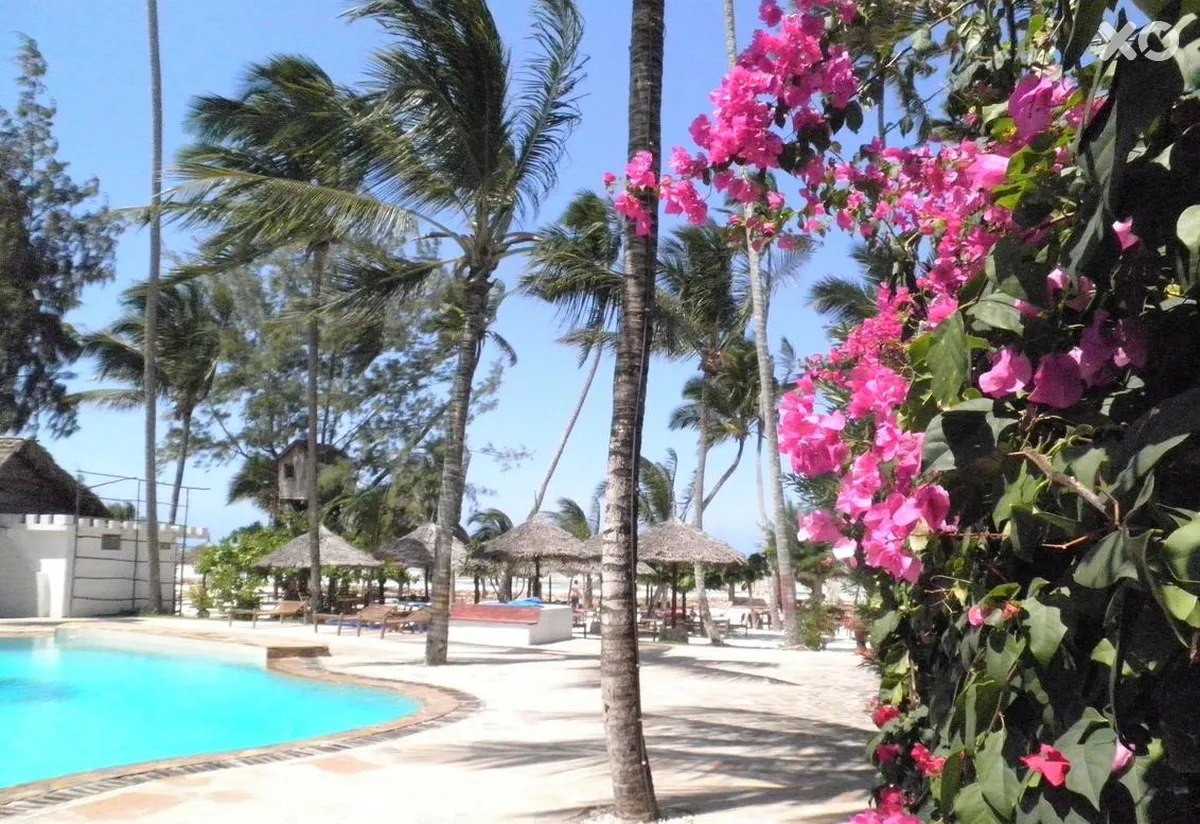 Palumboreef Beach Resort
