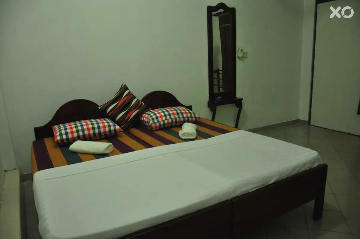 Crescent Resort