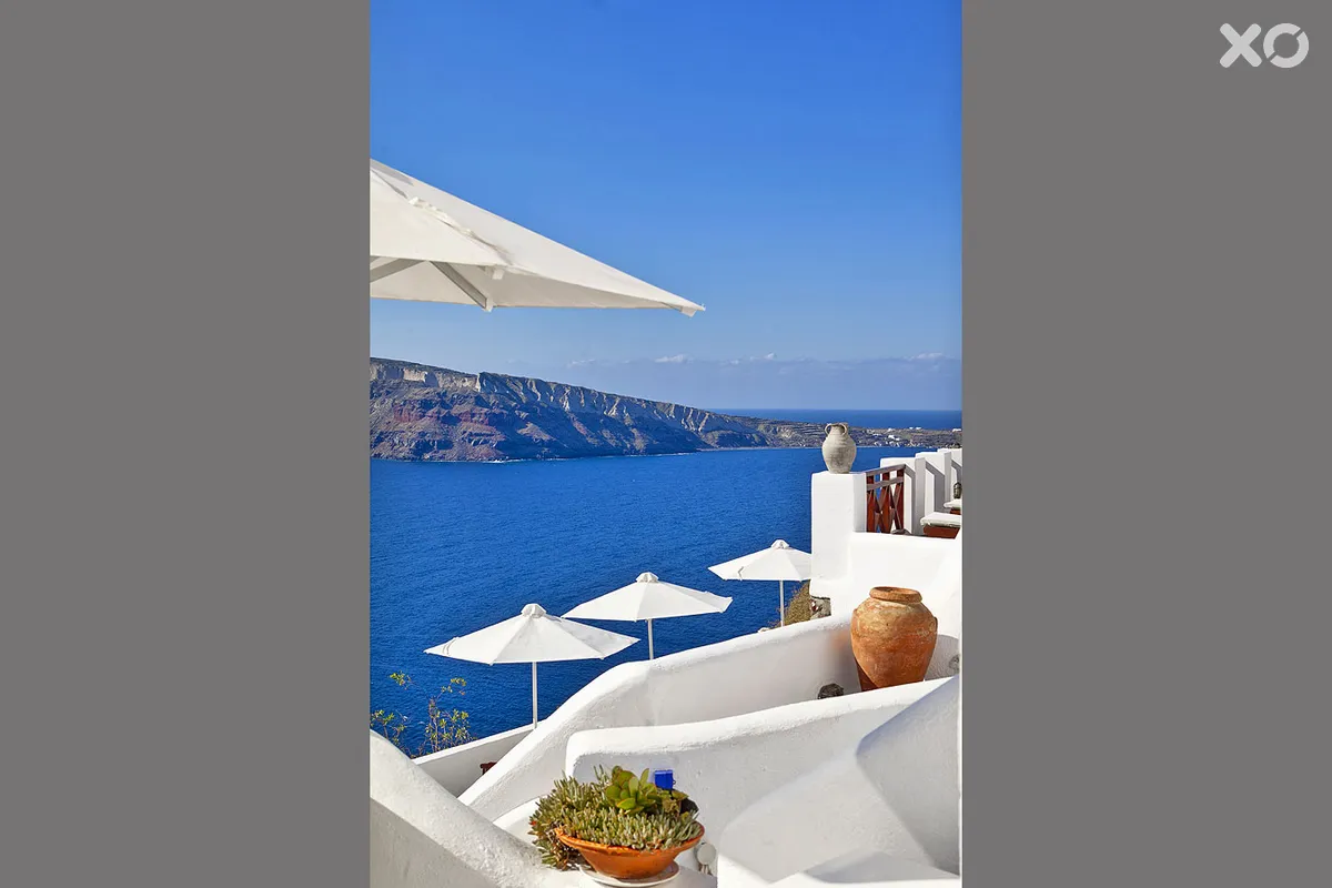 Oia Mare Villas
