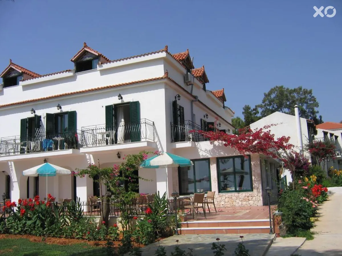 Tara Beach Hotel