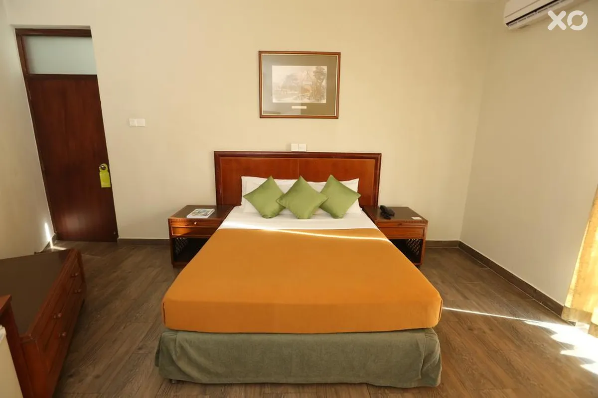 Hikkaduwa Beach Hotel