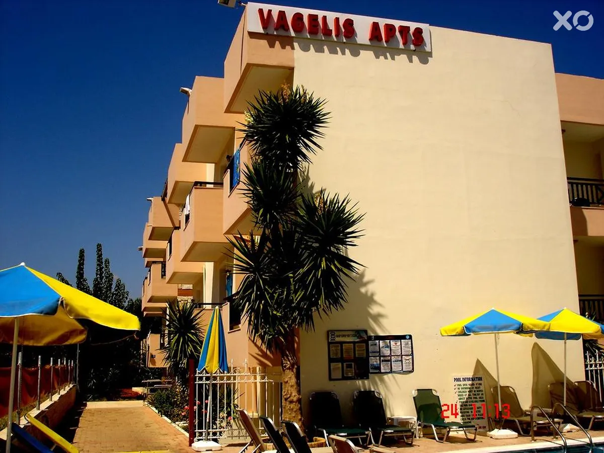Vagelis Apartments